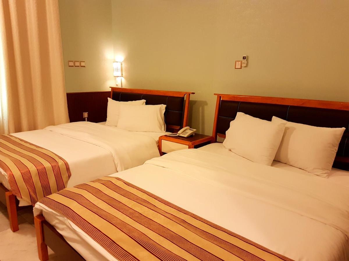 Al Ghubrah Plaza Hotel Maskat Zewnętrze zdjęcie