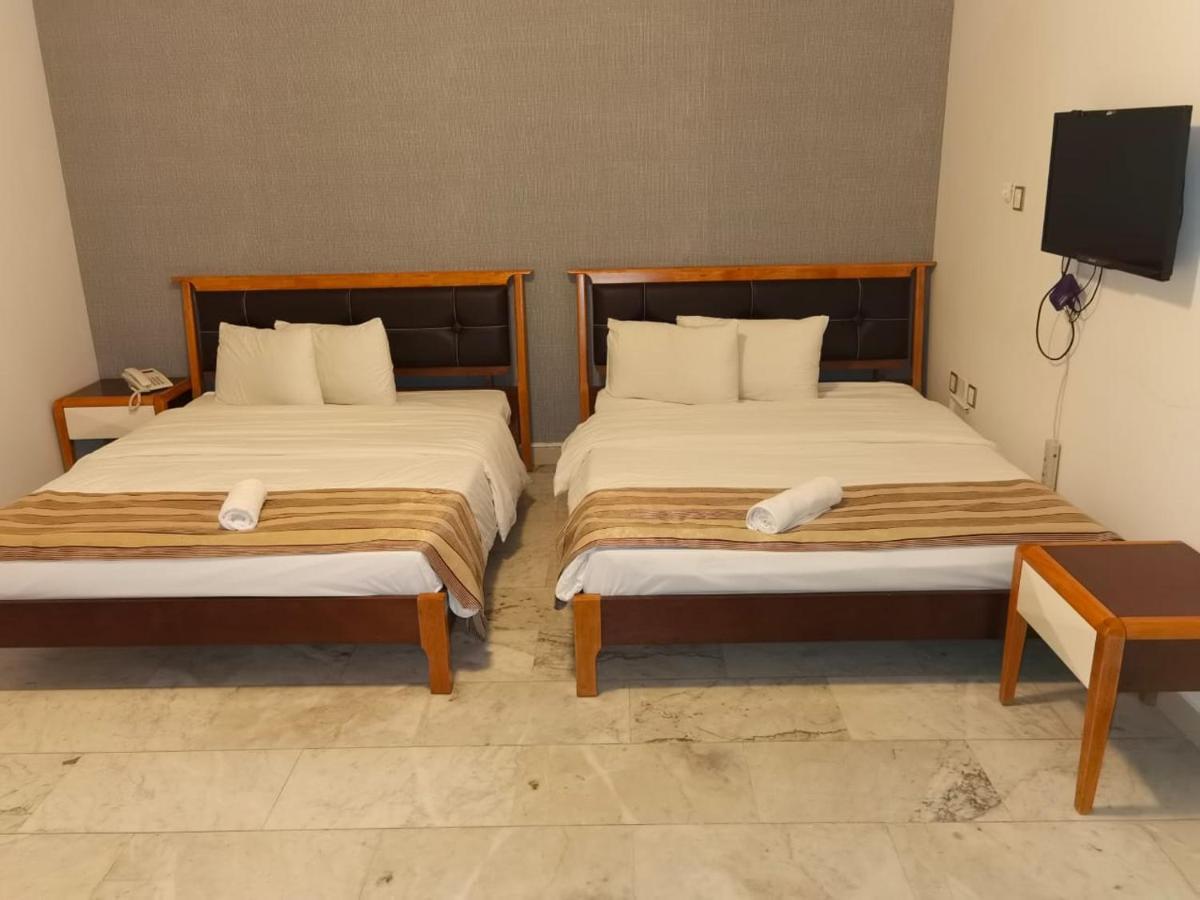 Al Ghubrah Plaza Hotel Maskat Zewnętrze zdjęcie