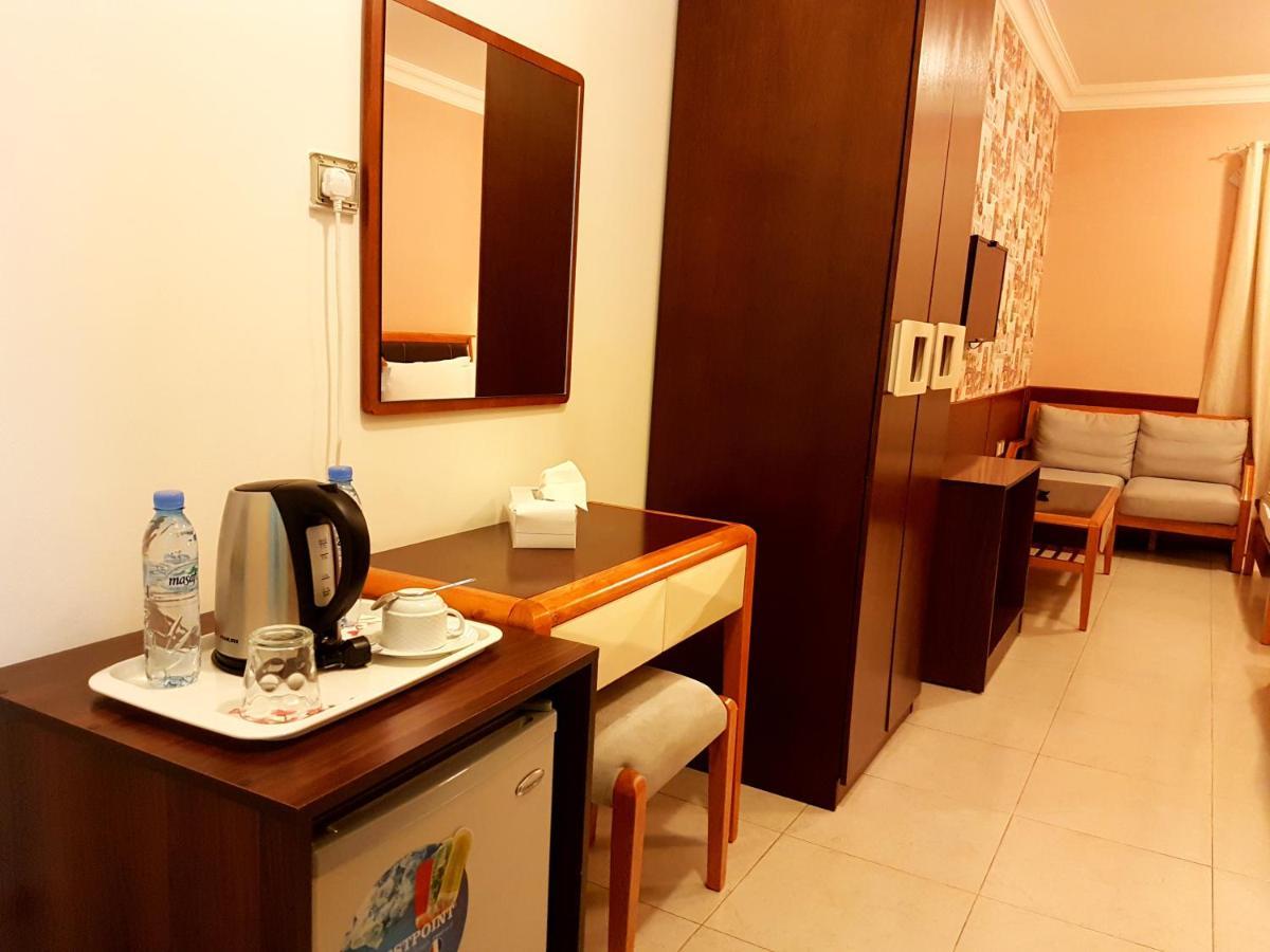 Al Ghubrah Plaza Hotel Maskat Zewnętrze zdjęcie