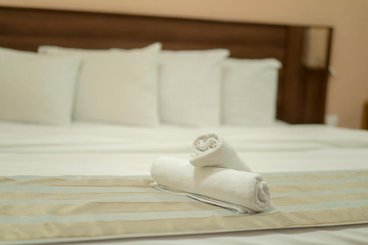 Al Ghubrah Plaza Hotel Maskat Zewnętrze zdjęcie